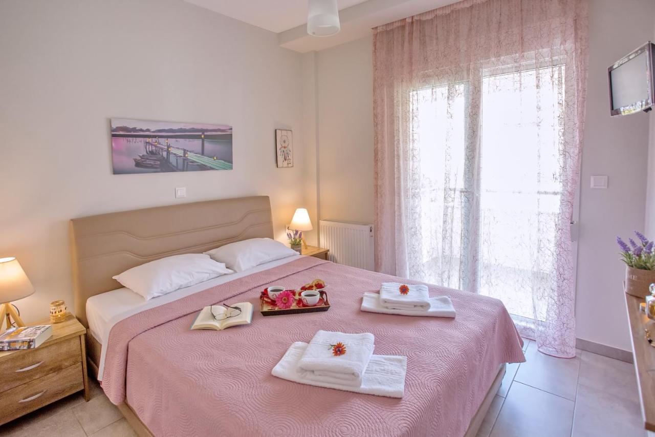 Sun & Sea Luxury Apartment Néa Péramos Εξωτερικό φωτογραφία