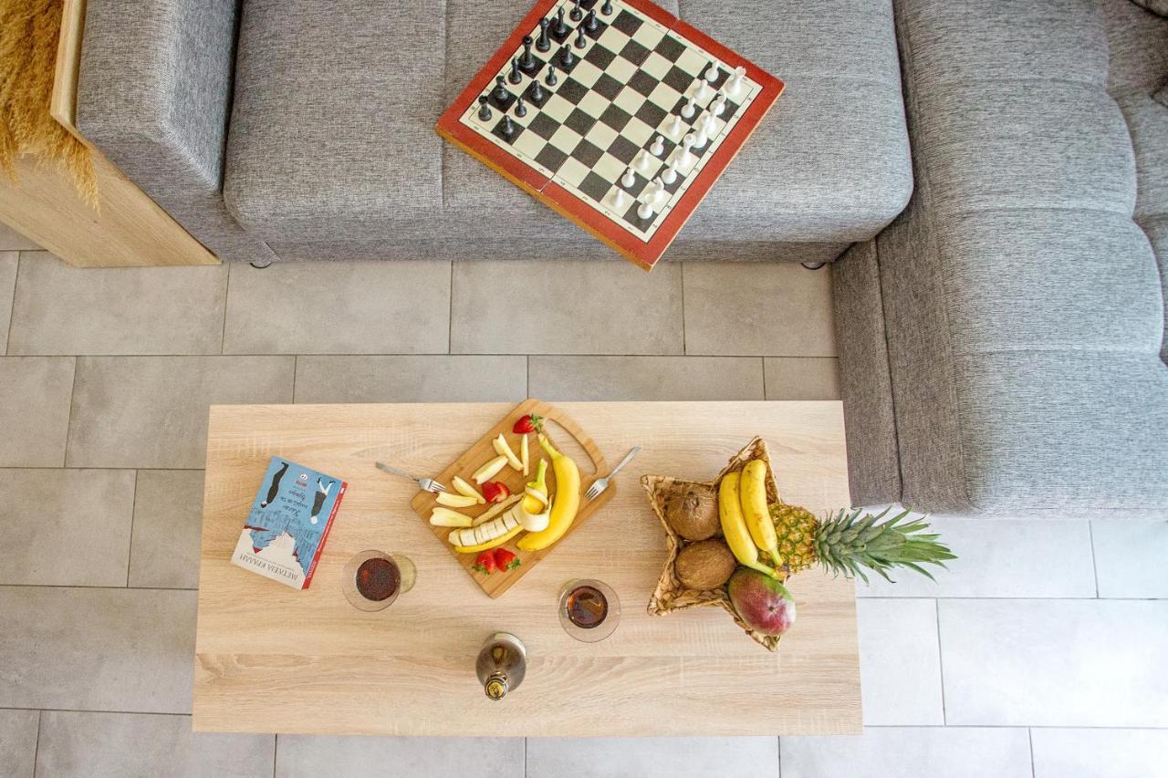 Sun & Sea Luxury Apartment Néa Péramos Εξωτερικό φωτογραφία